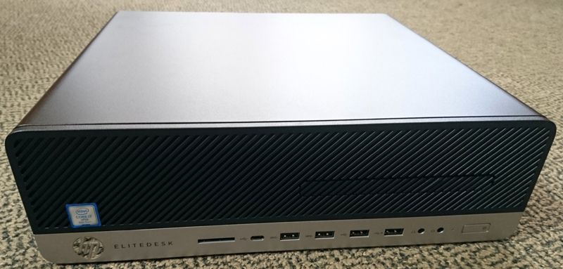 HPのスリムデスクトップパソコン